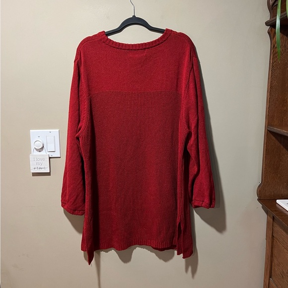 Delta Burke Collection Red Ribbed Knit Tunic Sweater - Picture 12 of 14